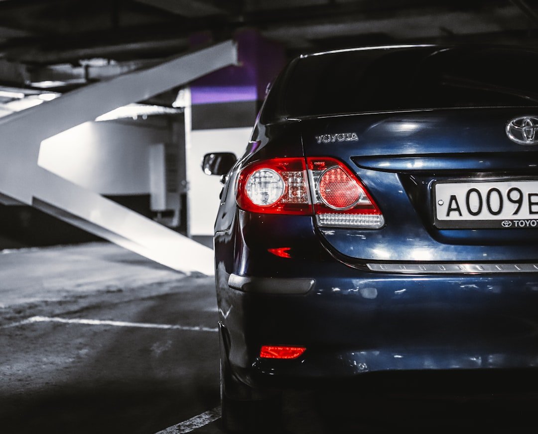 black mercedes benz c class